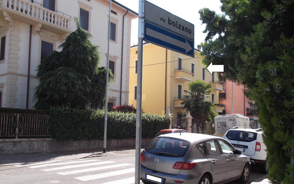 Acteaverona Bagian luar foto